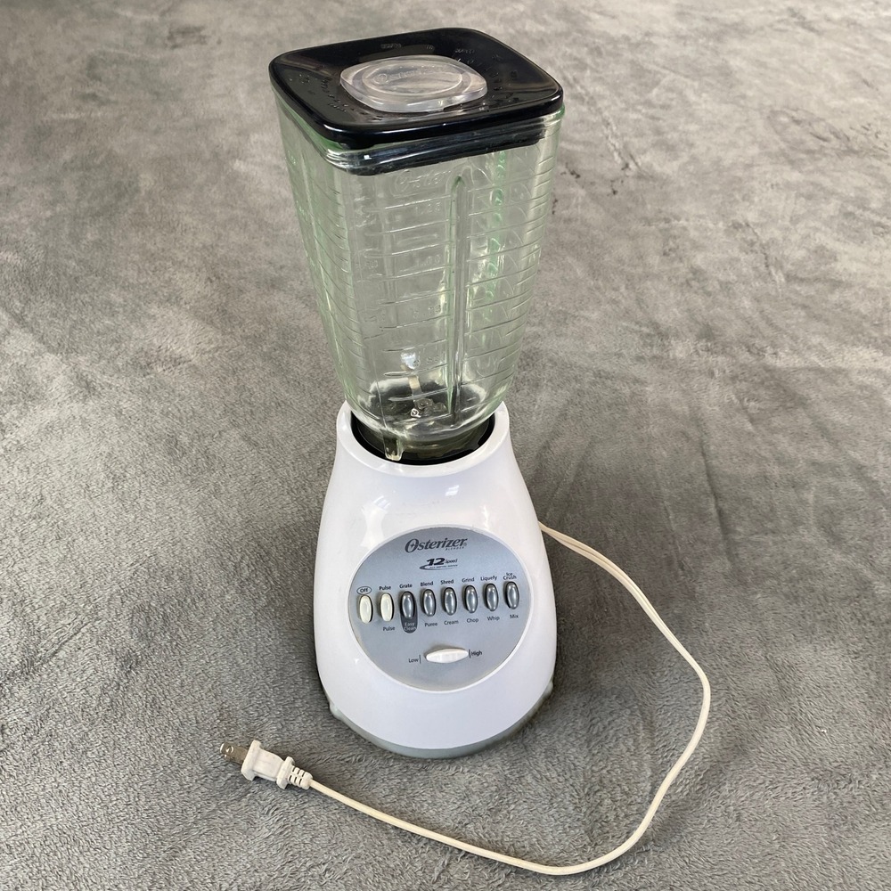 Oster Osterizer Blender White 6650 12-Speed Glass Jar 450W Metal Drive